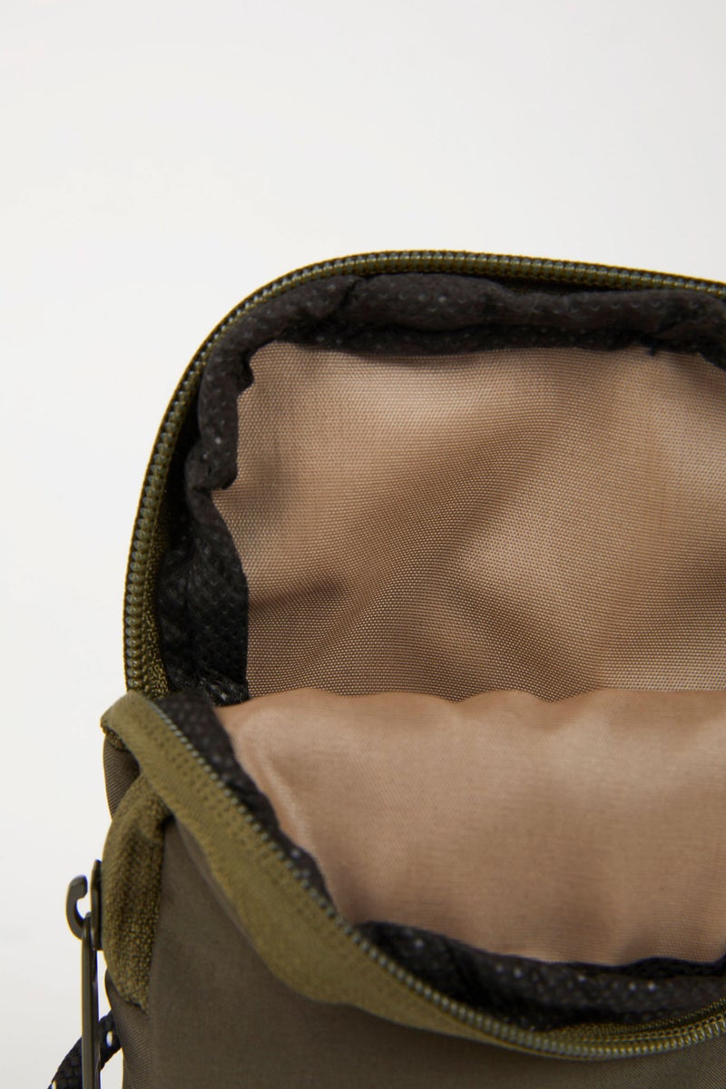 DeFacto Green Boy Boy Ultra Light Fabric Phone Bag Casual - Image 4